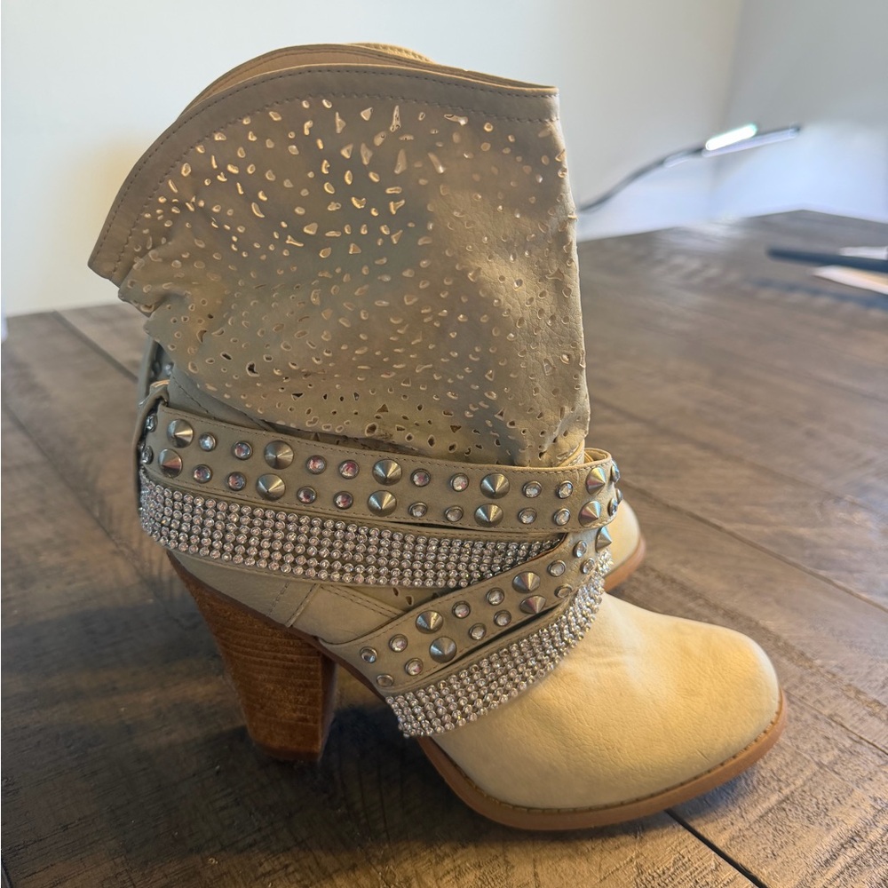 Not Rated Studded Tan Heeled Boots
